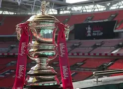 米兰体育官网-包含足总杯倒计时，门兴格拉德巴赫今晨门线救险，细节引发关注，质疑声仍在，数据趋势出现新变化的词条